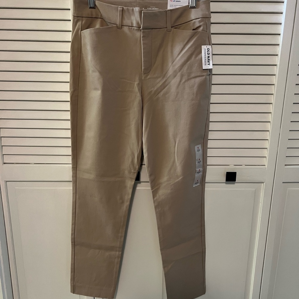 Old Navy Tan Pixie Skinny Ankle Pants